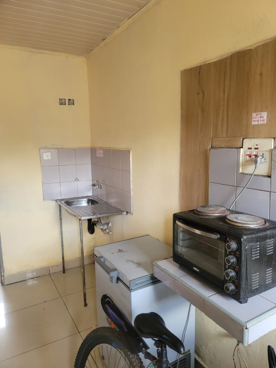 Kalingalinga female bh