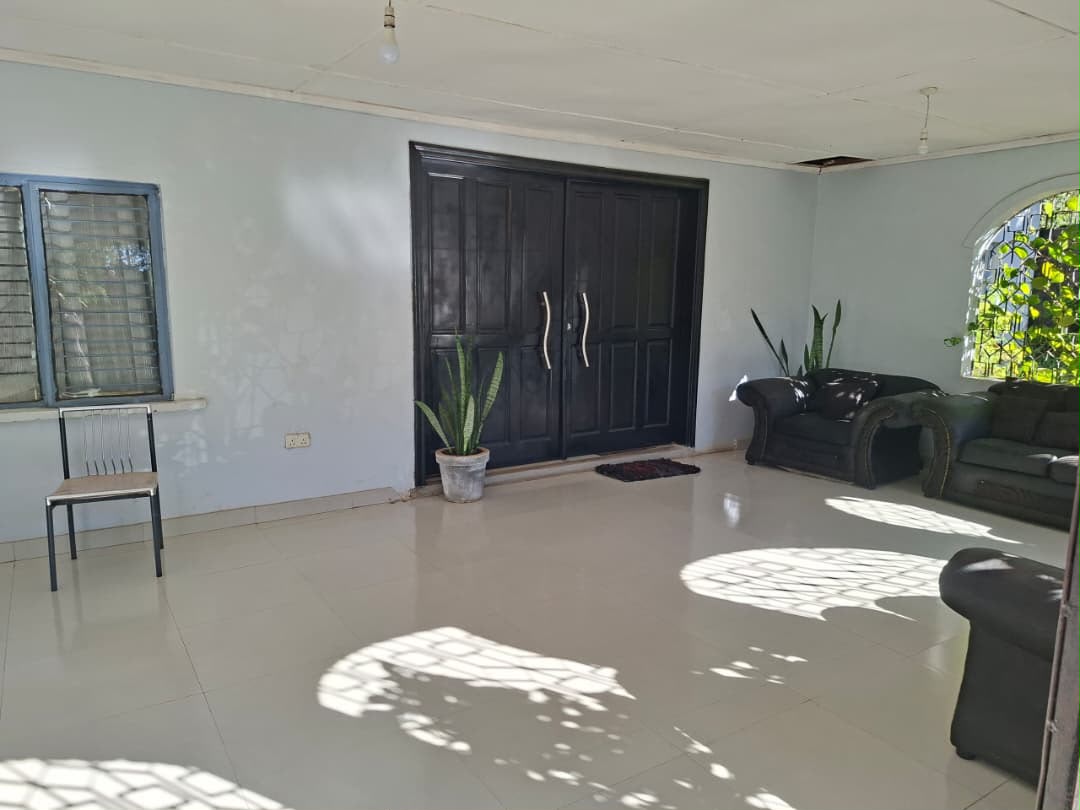🏡 FOR SALE 4 BEDROOM HOUSE IN AVONDALE